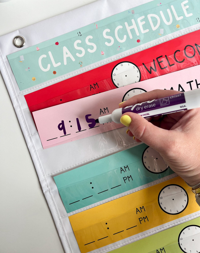 Class Schedule Bulletin Board Kit, 4 of 5