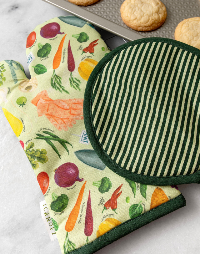 In The Garden Pot Holder Set, 1 of 4