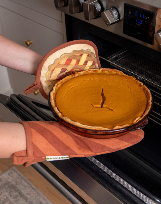 Pie Pot Holder Set, 3 of 5