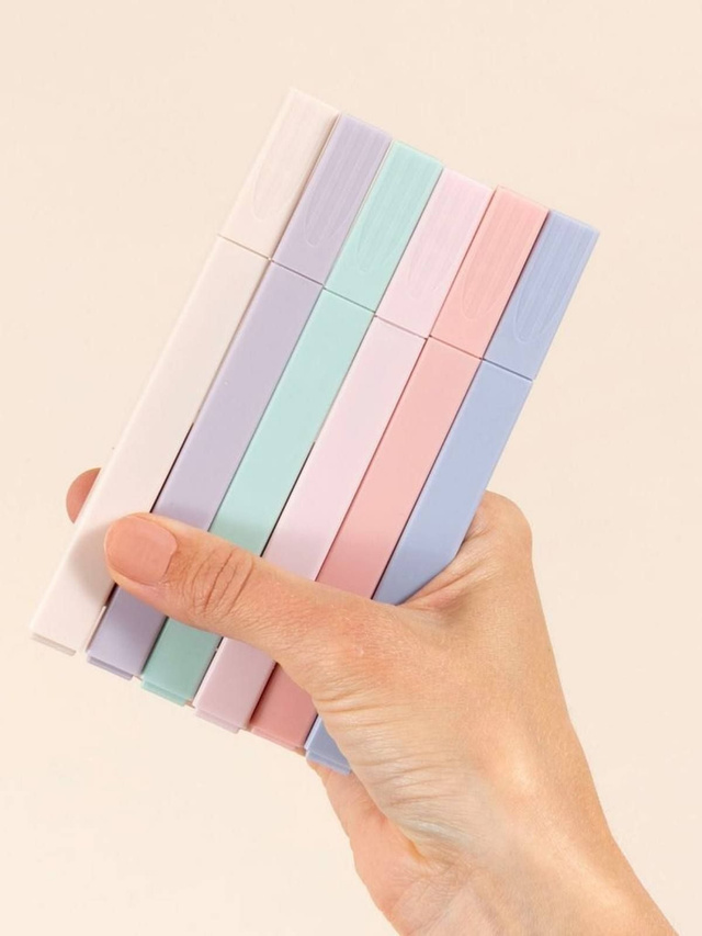 Pastel Highlights – Bible Study Highlighter Set of 6 Colors, 3 of 6