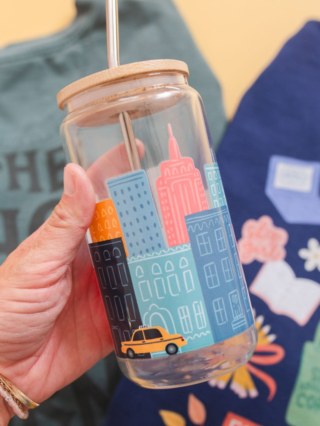 City Skyline & Taxi Cab Glass Can, 4 of 5