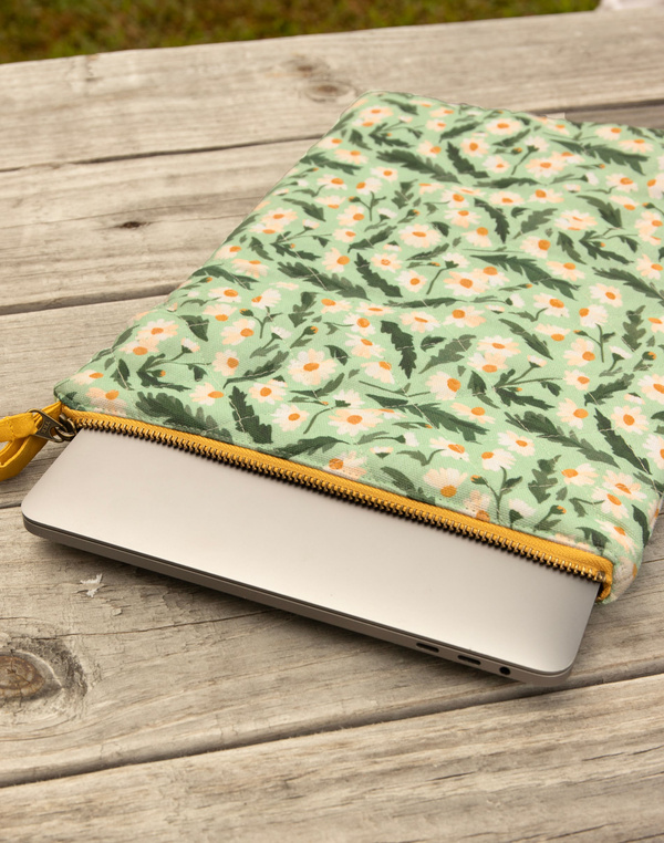 Montauk Quilted Travel Case, 2 of 3