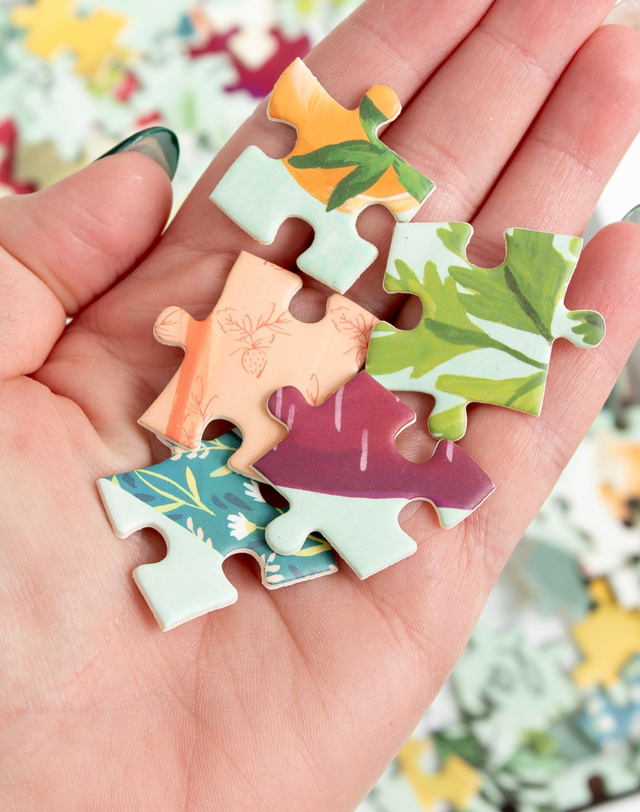 In The Garden - 500 Piece Jigsaw Puzzle, 6 of 7