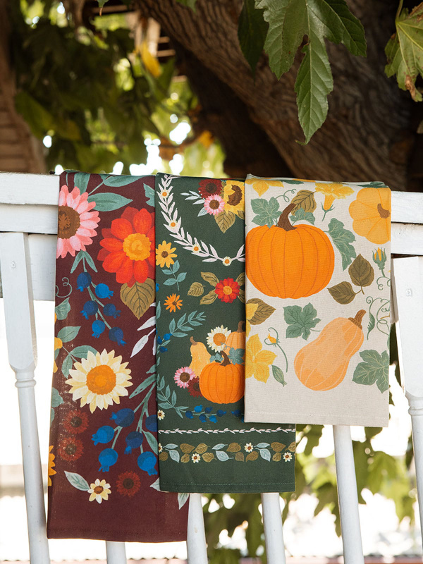 Pumpkin Patch Fall Tea Towel, 5 of 6