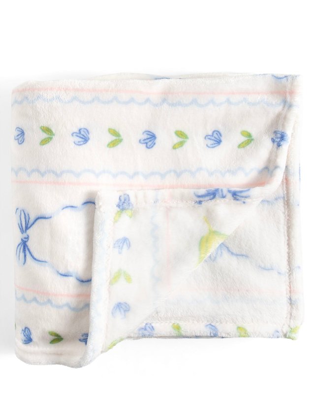 Blue Floral & Coquette Bows Fleece Throw Blanket, 5 of 6