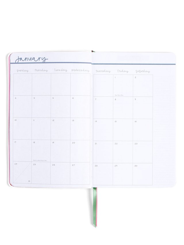 Book Lover Floral Petite Planner : 2027 Calendar Year, 9 of 14