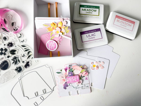 MemoryDex Box - Minty, 4 of 4