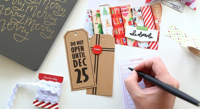 December Daily® 2016 Inspiration, 20 of 38