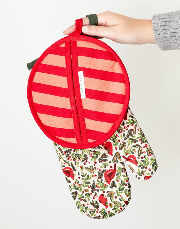 Cardinal Pot Holder Set, 1 of 3