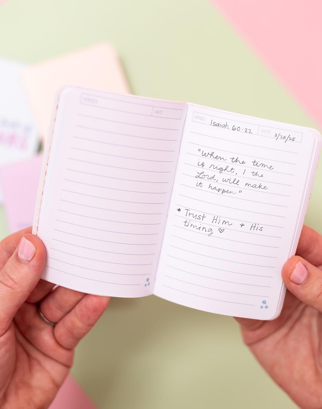 Little Book of Verses Journal - Pink, 4 of 6