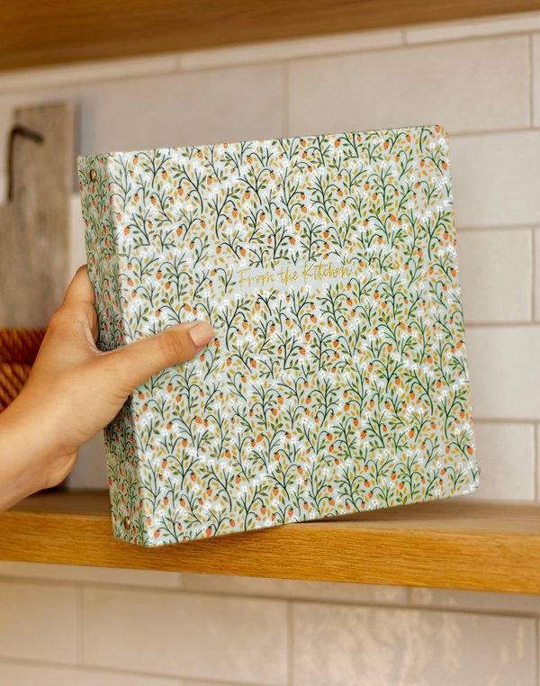 Strawberry Meadow Petite Recipe Binder, 1 of 7
