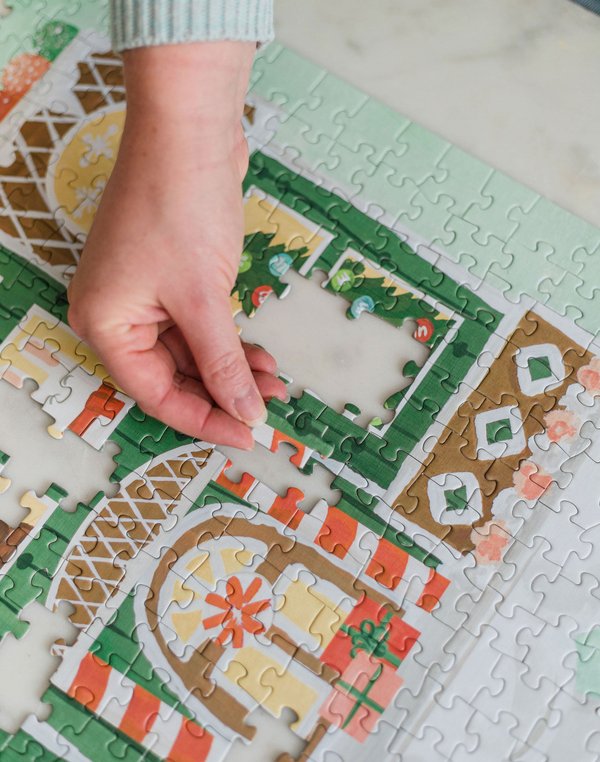 Gingerbread Christmas - 500 Piece Jigsaw Puzzle, 7 of 9