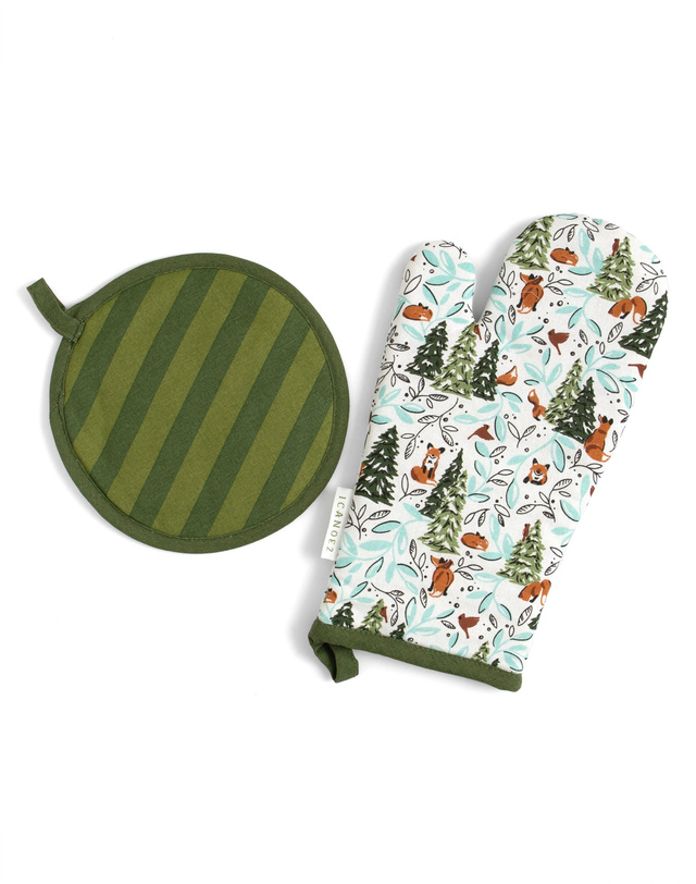 Winter Fox Pot Holder Set, 1 of 3