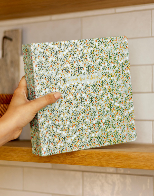Strawberry Meadow Petite Recipe Binder, 1 of 7