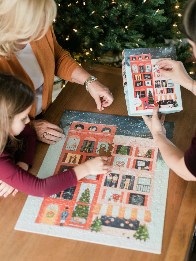 Christmas in the City - 500 Piece Jigsaw Puzzle, 4 of 8