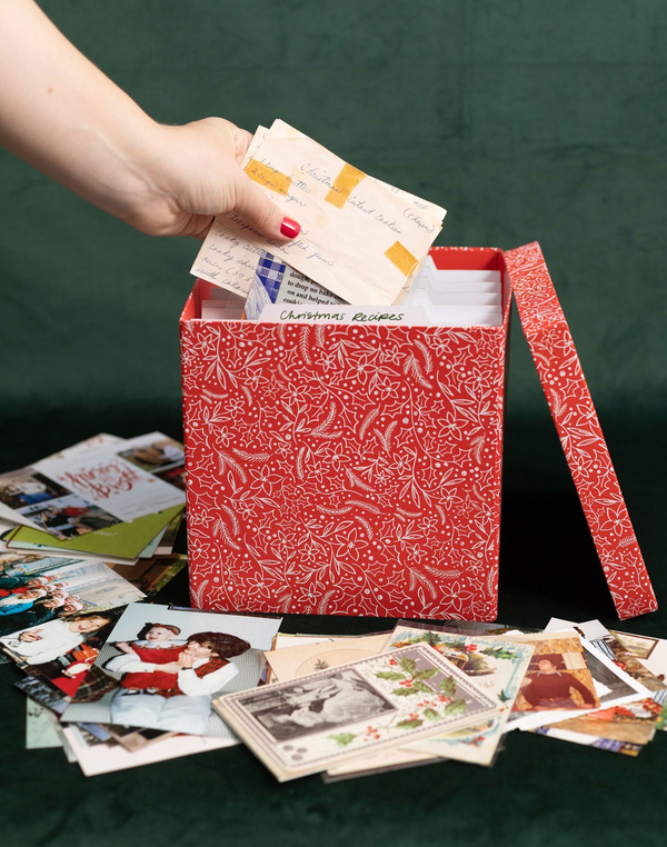 Holiday Floral Keepsake Box, 1 of 2