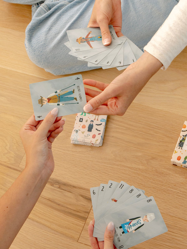 Trick-Or-Treaters Halloween Go Fish Card Game, 4 of 5