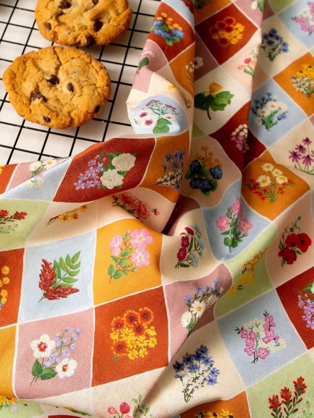 Vintage Blooms Floral Kitchen Tea Towel, 4 of 5
