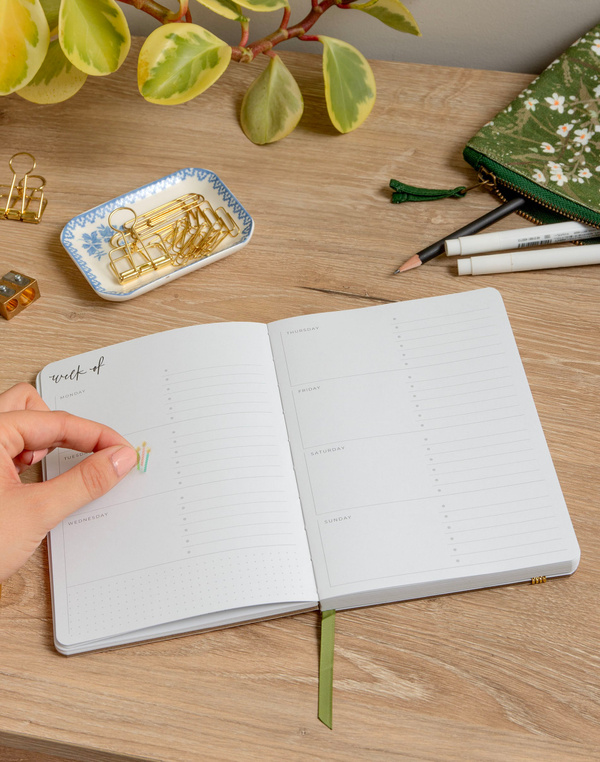Clio Petite Planner: Undated, 5 of 8