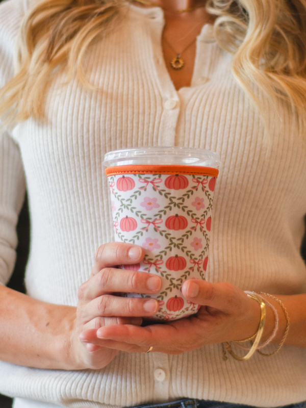 Pumpkins & Florals Fall Drink Sleeve, 4 of 5