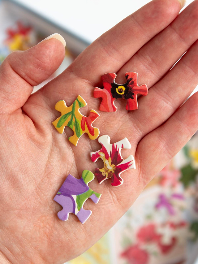 Vintage Blooms - 1,000 Piece Floral Jigsaw Puzzle, 7 of 9