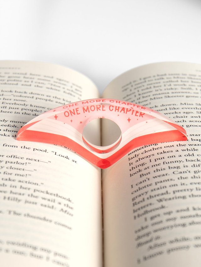 One More Chapter Thumb Book Page Holder, 4 of 7