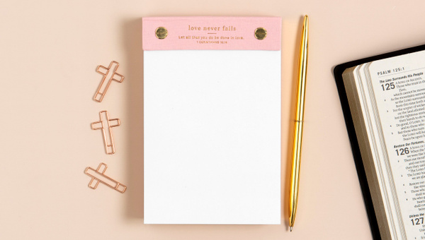 Desktop Notepad - Love Never Fails, 3 of 3