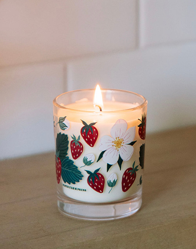 Strawberry Patch Scented Soy Hand-Poured Candle, 4 of 8