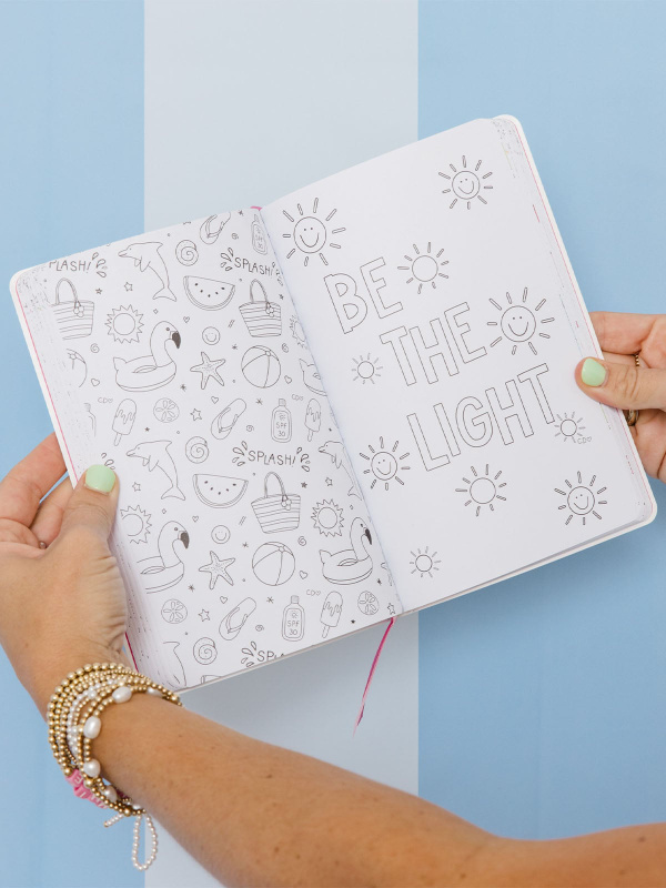 Leopard Print Petite Planner : 2027 Calendar Year, 5 of 7
