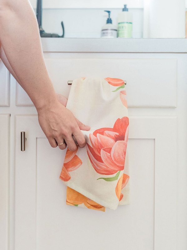 Petaluma Kitchen Towel, 1 of 6
