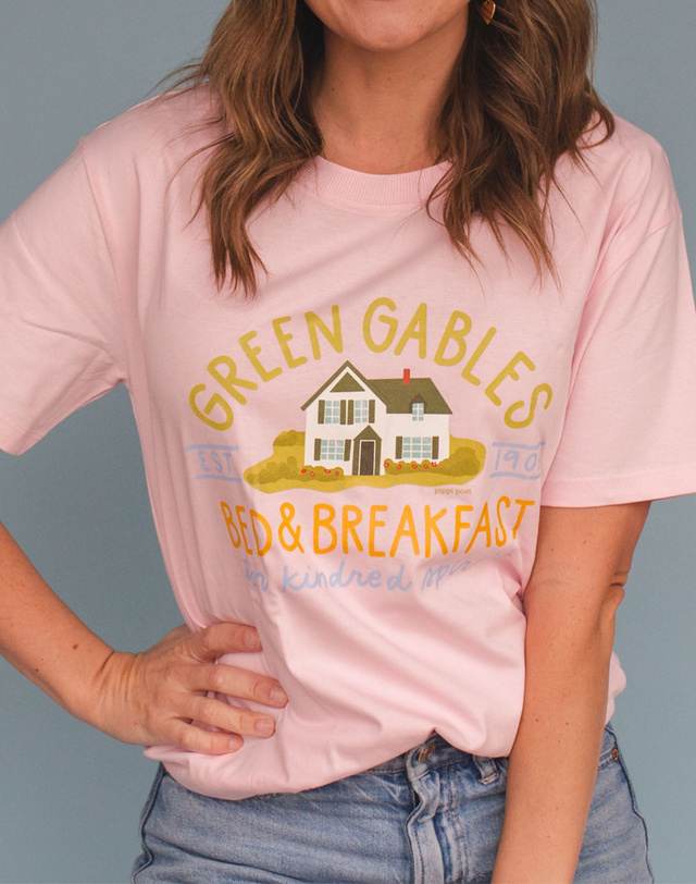 Green Gables Bed & Breakfast Tee - Blossom, 3 of 4