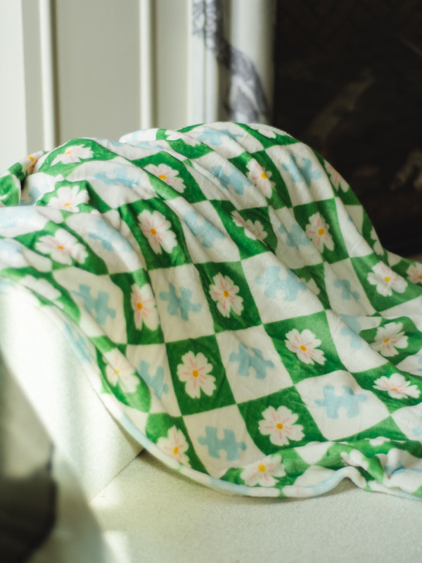 Puzzle Lover Floral Checkerboard Fleece Throw Blanket, 3 of 6
