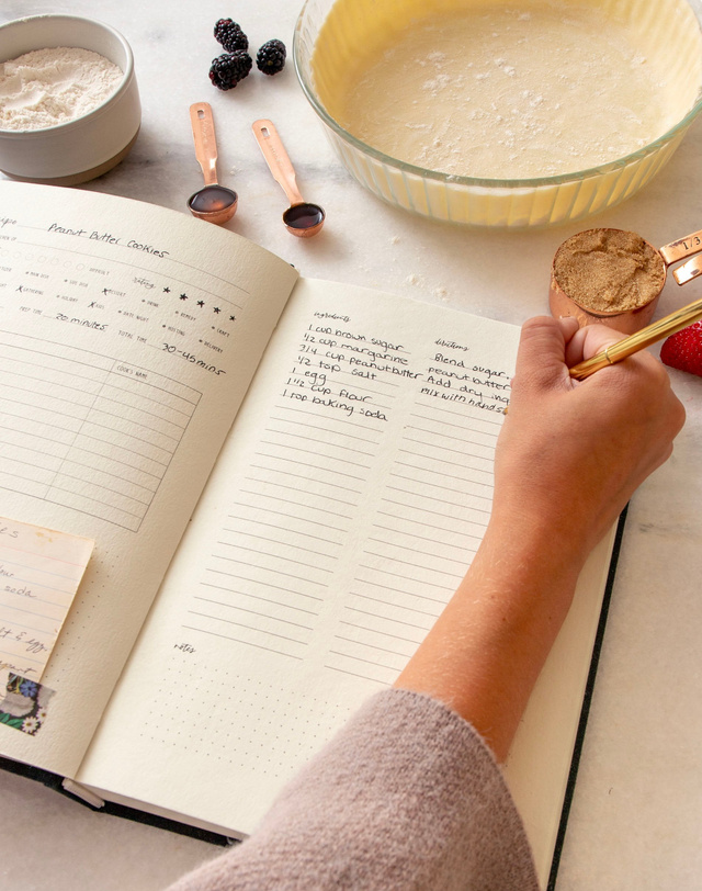 Brambles Heirloom Recipe Book, 5 of 8