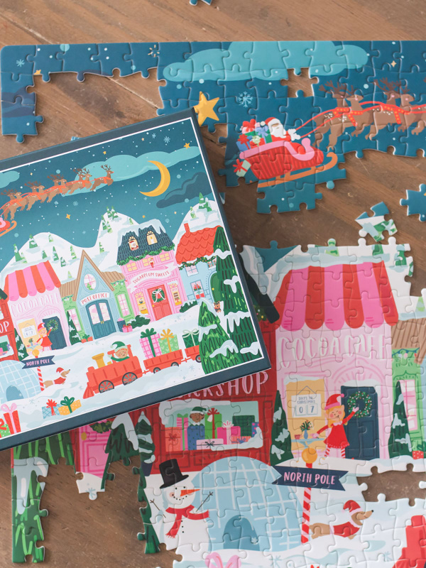 Santa's Village - 500 Piece Holiday Jigsaw Puzzle, 7 of 8