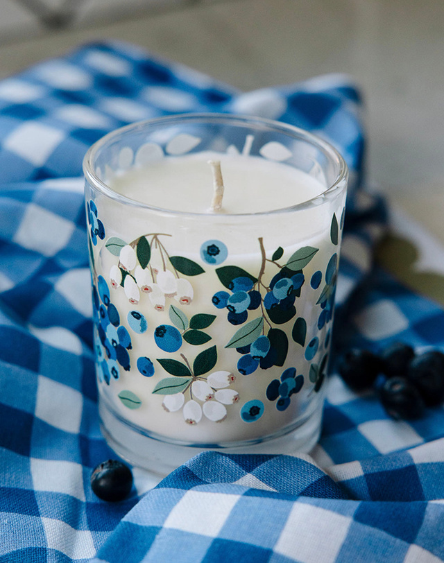Blueberry Field Scented Soy Hand-Poured Candle, 1 of 8
