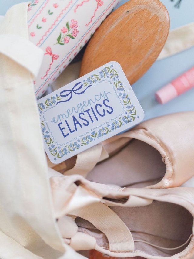 Emergency Elastics Travel Tin, 3 of 6