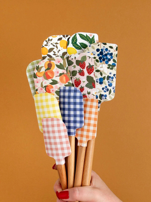 Chicken & Flowers Silicone Kitchen Spatulas - Set of 2, 7 of 7