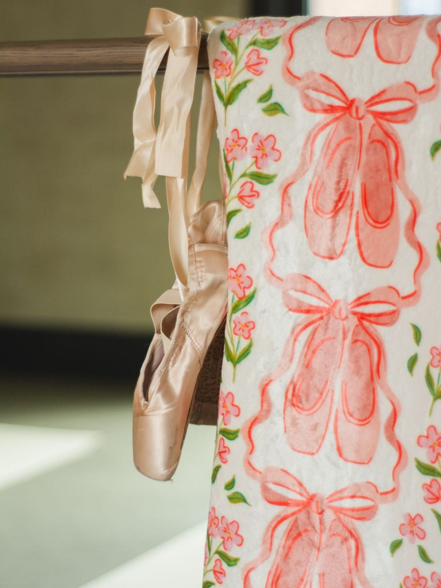 Pink Ballet Slippers & Florals Fleece Throw Blanket, 3 of 7