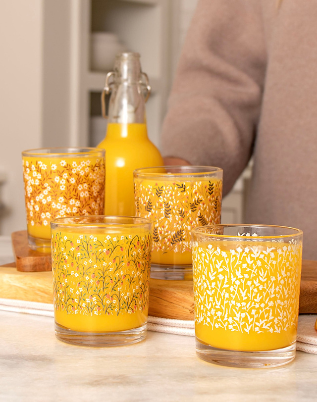 Tiny Floral Short Juice Glass Set, 2 of 7