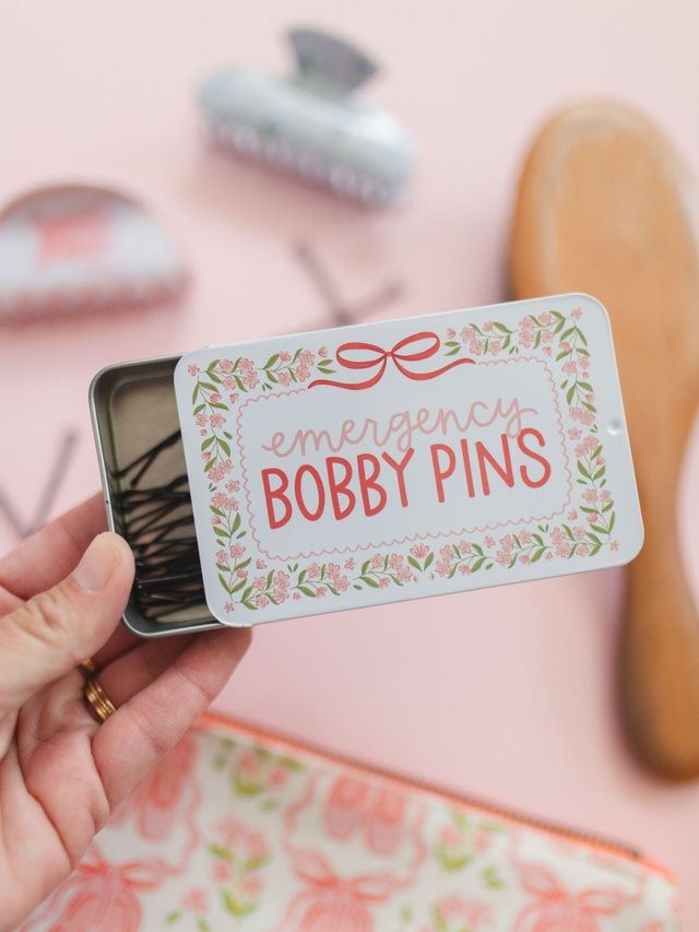 Emergency Bobby Pins Travel Tin, 2 of 8