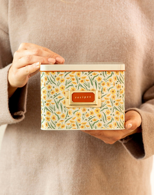 Goldenmane Tin Recipe Box, 3 of 6
