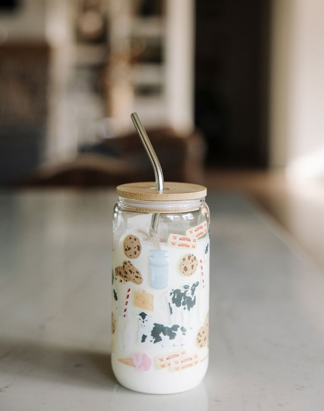 Dairy Cows 16oz Glass Can, 1 of 3