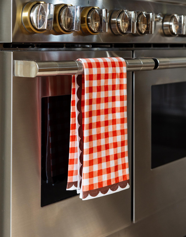 Red Gingham Scalloped Tea Towel, 7 of 13