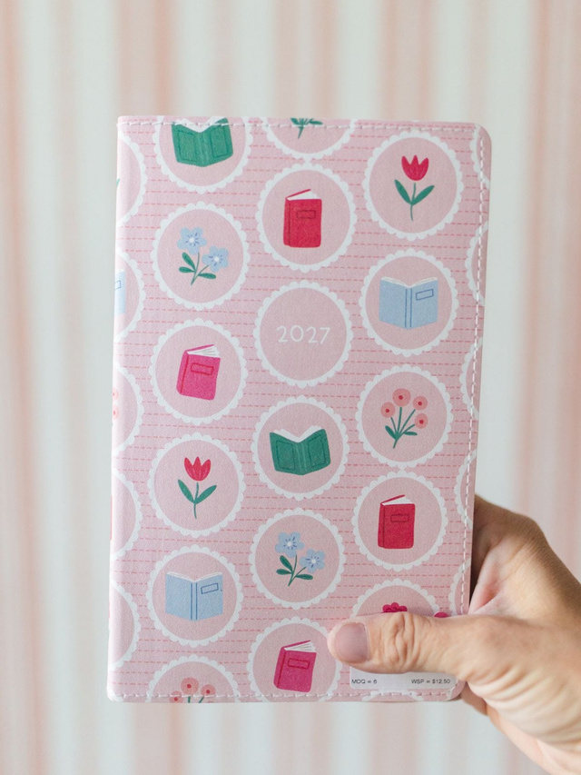 Book Lover Floral Petite Planner : 2027 Calendar Year, 1 of 14