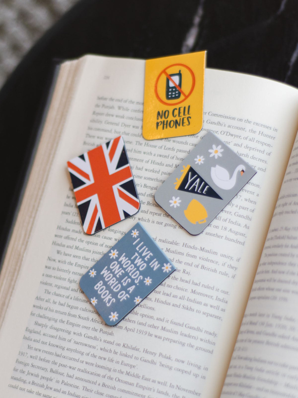 Stars Hollow Magnetic Bookmarks Set of 4, 1 of 6