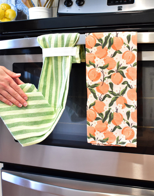 Peaches Kitchen Towel Set, 1 of 3