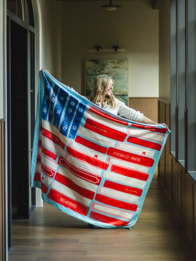 USA American Flag Books Fleece Throw Blanket, 1 of 8