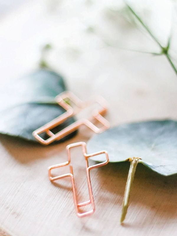Gold Cross Paperclips, 5 of 5