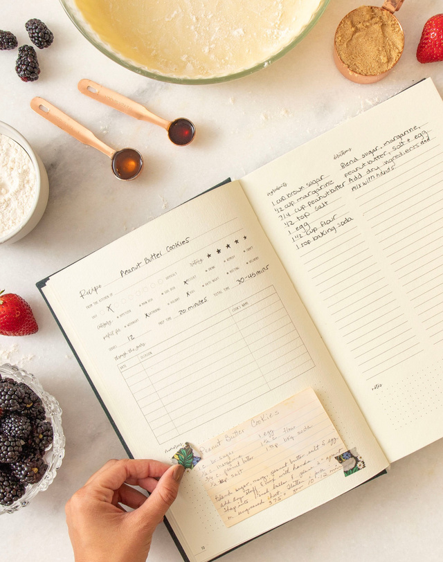 Brambles Heirloom Recipe Book, 3 of 8