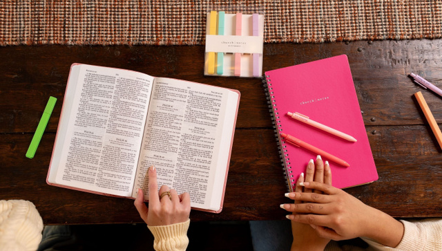 Radiant Highlights – Bible Study Highlighter Set of 6 Colors, 4 of 4